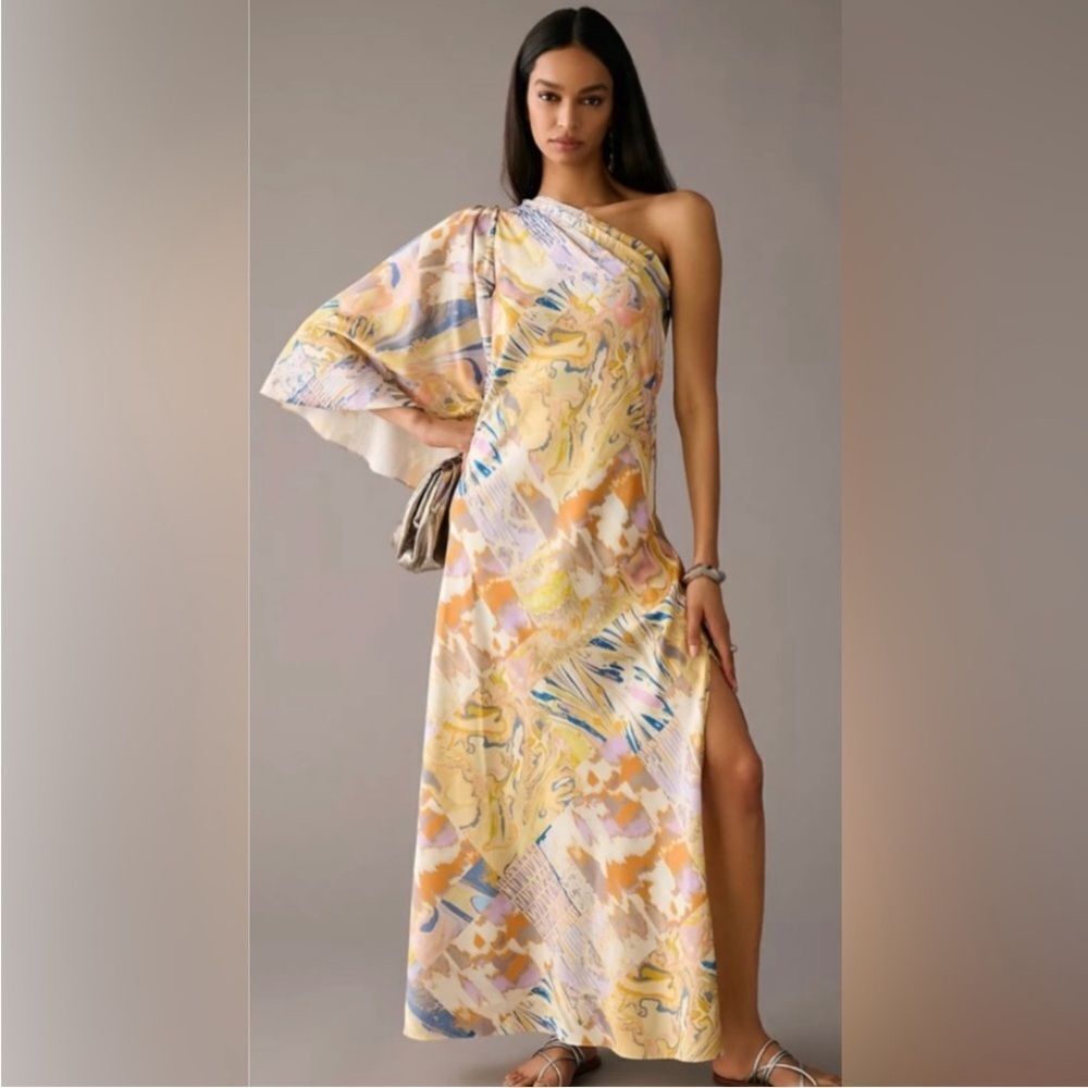 By Anthropologie Mandira Wirk One-
Shoulder Printed Dress XS